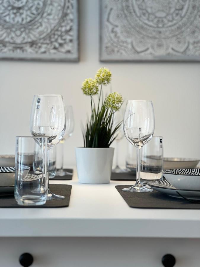 Goethe Palais Suite Charlotte 4P L Lift I Parkplatzi Zentrum I Helios 아우에 외부 사진